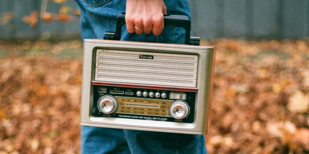 Can Alexa play radio stations