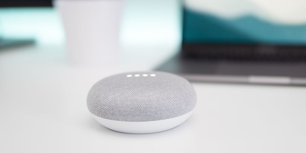 Alexa vs Google Assistant Nest mini