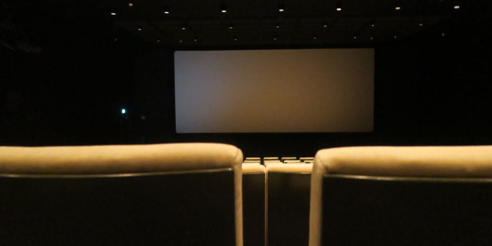 Best 100-inch projector screen for a home cinema