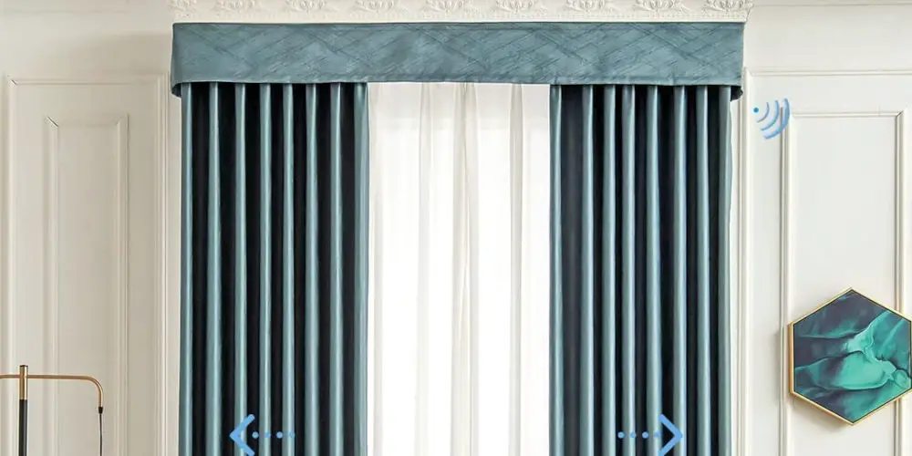 Graywind Motorized Curtain Set