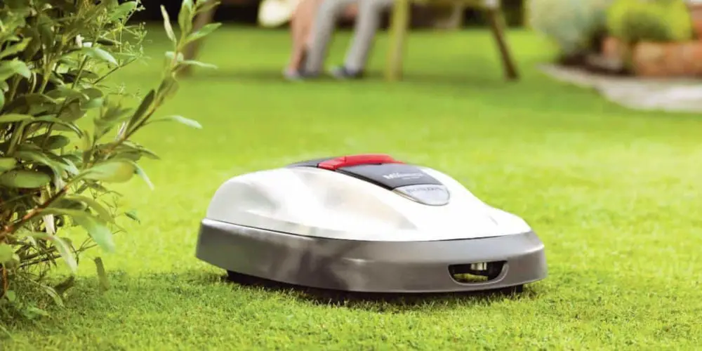 Honda MIIMO HRM310 robot mower review