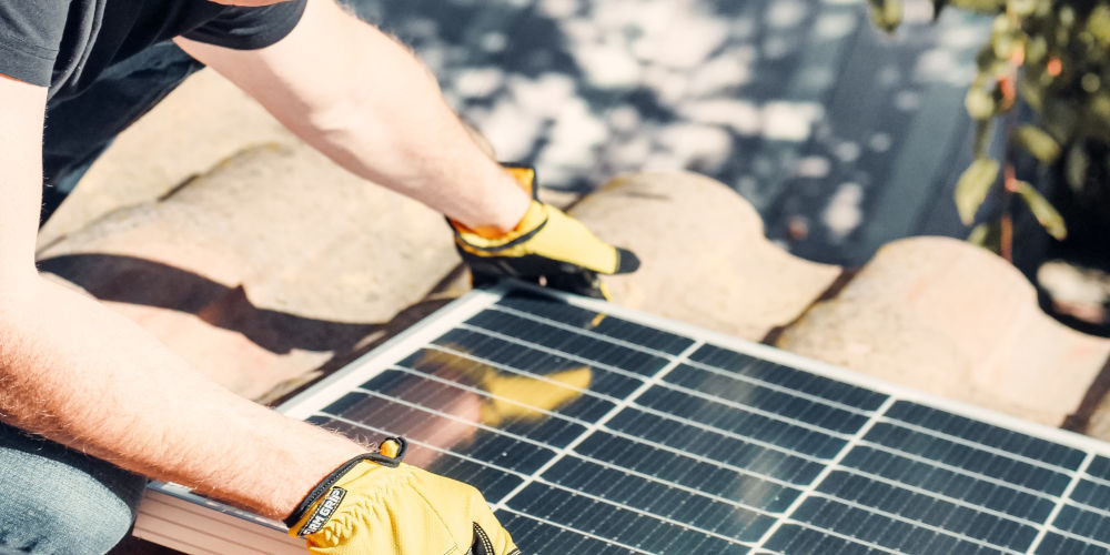 How to buy solar panels for your property