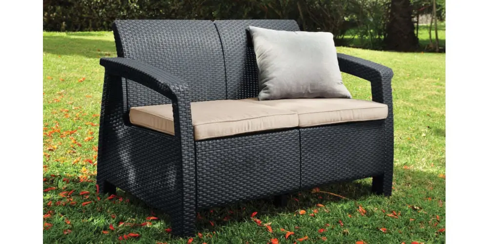 What S The Best Rattan Garden Furniture, Monaco Semi Circle Rattan Garden Sofa Set With Ottomans Grey
