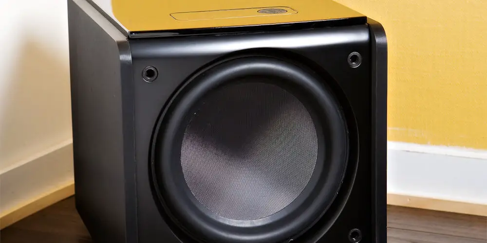 Passive vs powered subwoofers