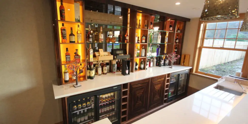 custom home bar by Paul Case Furniture