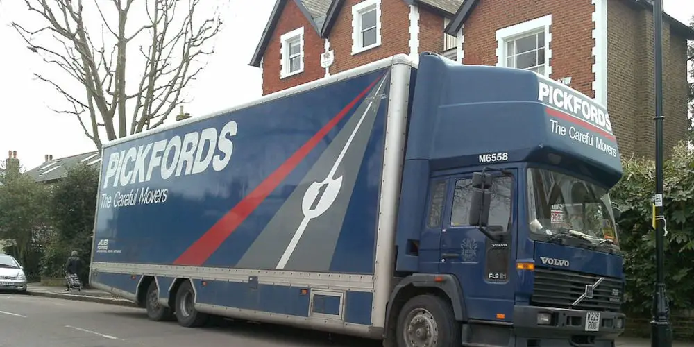 Pickfords removal van