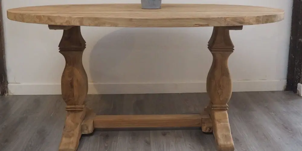 Rustic House Oval Wooden Dining Table