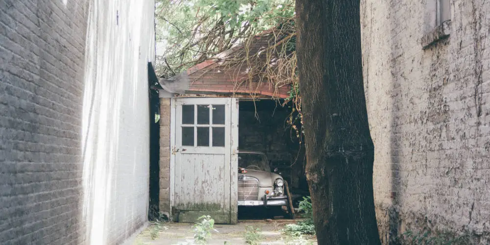 empty garage