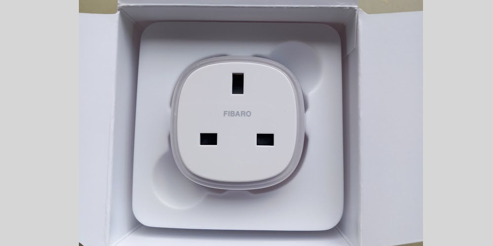 fibaro wall plug boxed