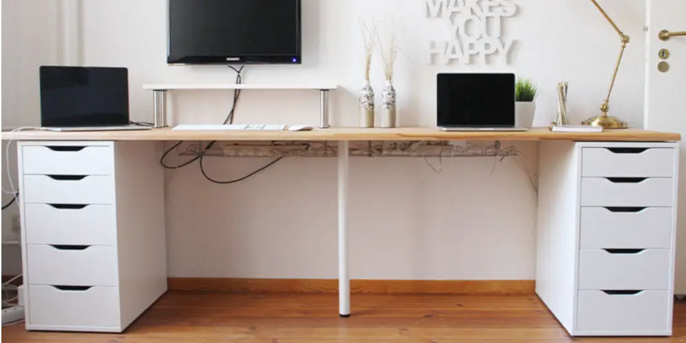 draws desk
