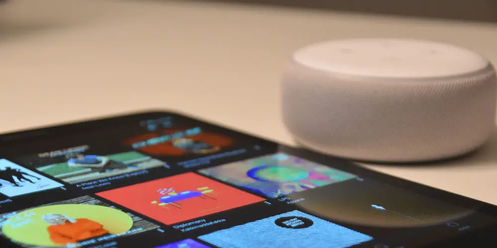lifestyle amazon alexa echo dot