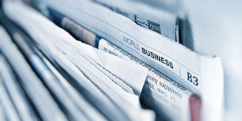 newspaper house hunting
