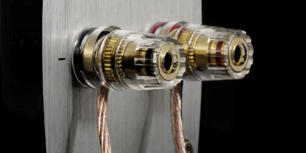 speaker connections 4 vs 8 ohm